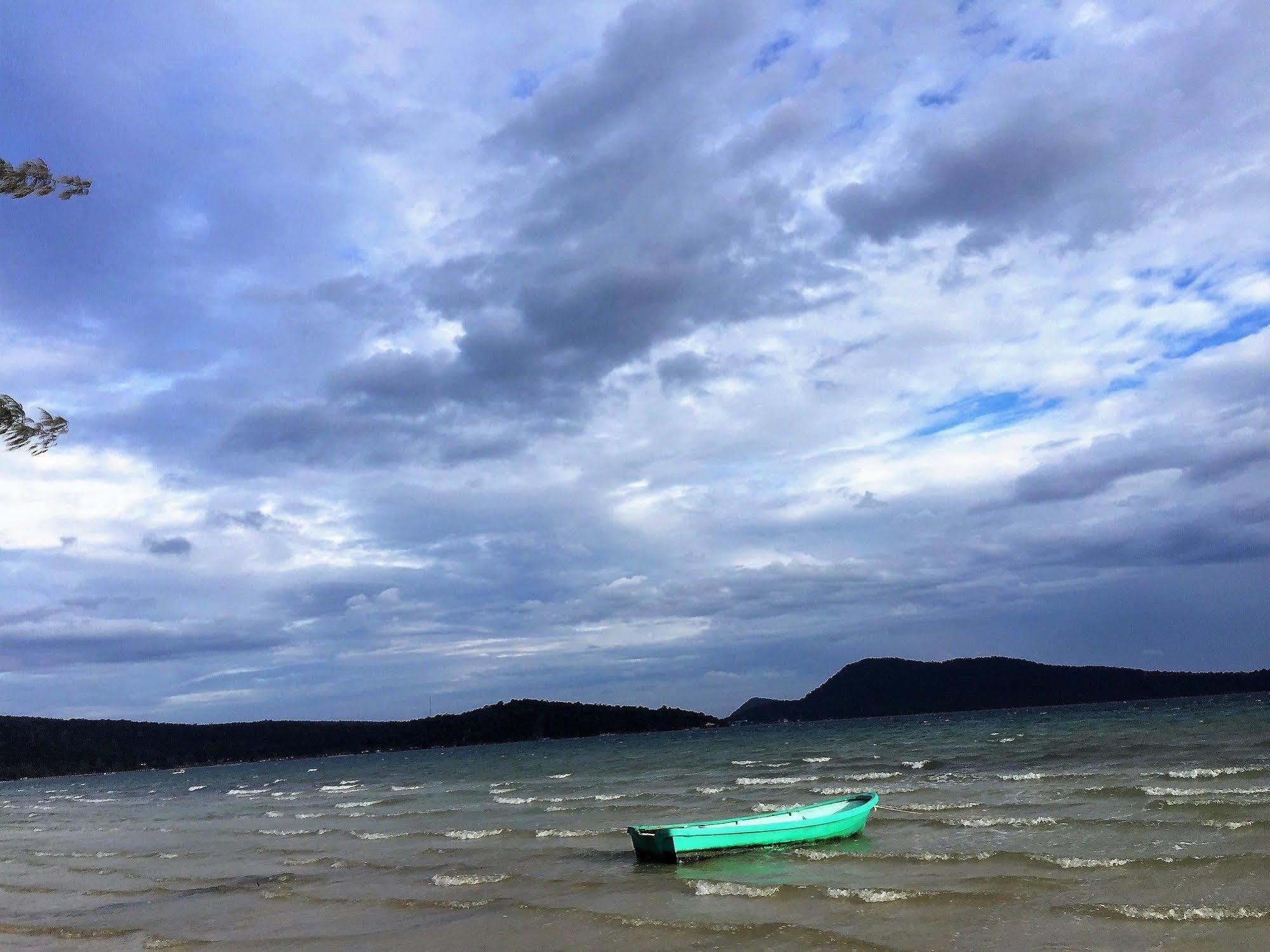 Home Stay Resort เกาะรงสำลน ภายนอก รูปภาพ